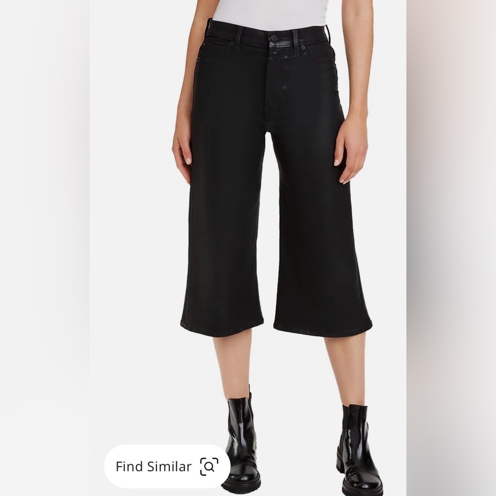 7 FOR ALL MANKIND
Alexa Culotte Womens Capri
Coated Flare Jeans